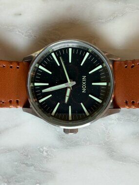 Brand new - Nixon Sentry 38 Leather Watch Brown Black Analog